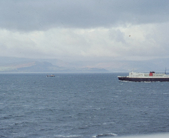 Co. 947 'Petrel' (1976) - 'Op proefvaart naar Noorwegen & Schotland'.