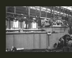 Een cutterladder in aanbouw in de Machinebouwhal