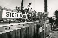 Doop & Overdracht Co. 955 Steel Belle
