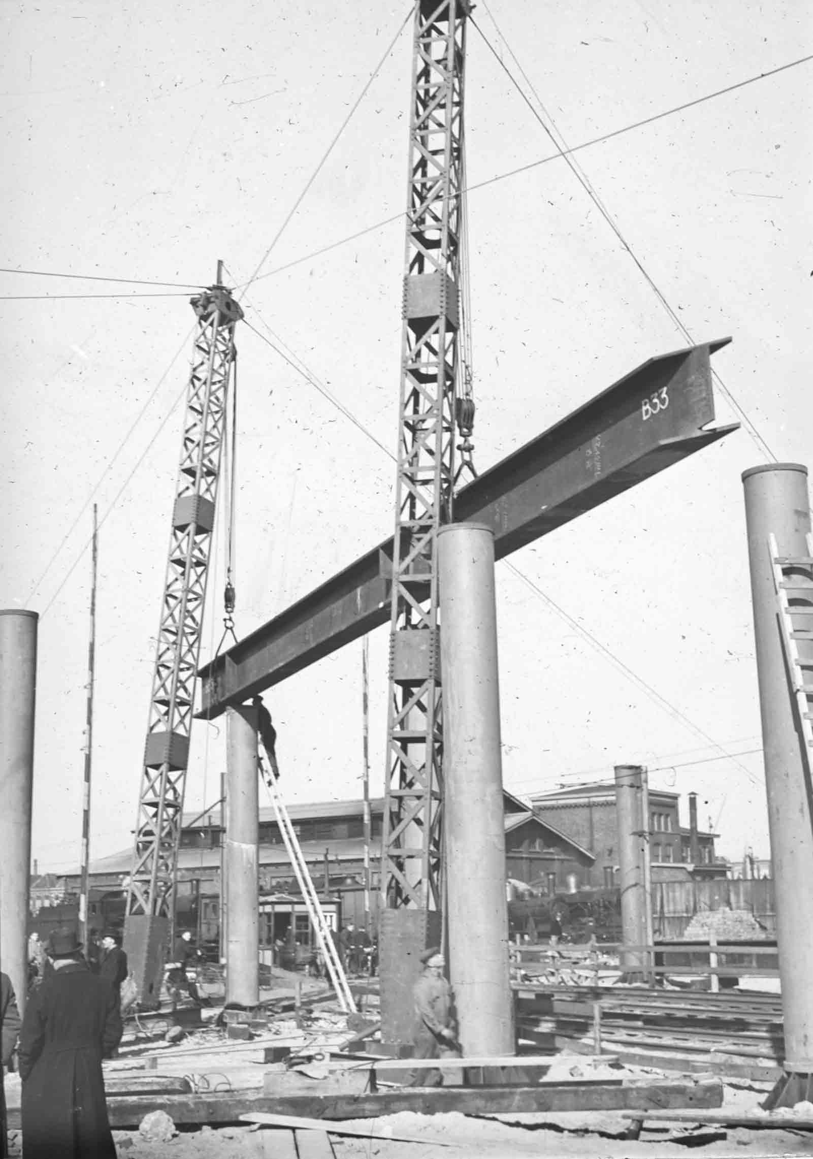 Bnr. 760: Viaduct den Haag (1940)